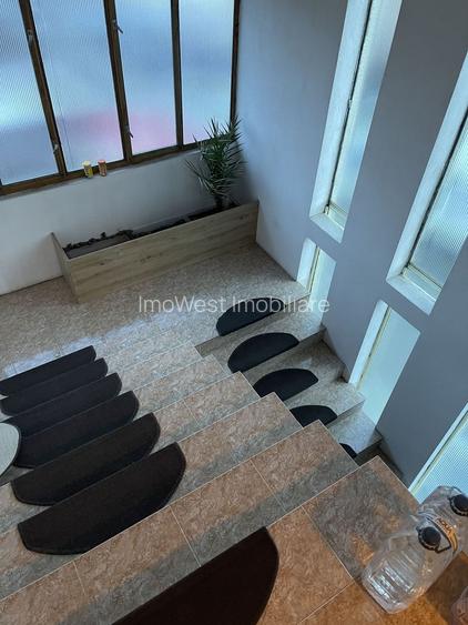 Casa S+P+E+M | 605 mp utili | 10 camere | 3 bucatarii | 4 bai | 3 terase | Garaj - 40