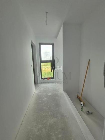 Duplex 3 dormitoare - 3 bai - bucatarie inchisa - Urseni - 13