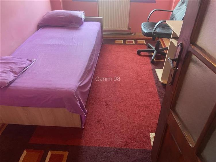 Apartament 3 camere , zona centrala -Inspectoratul Scolar ,decomandat , 68 mp ut - 9