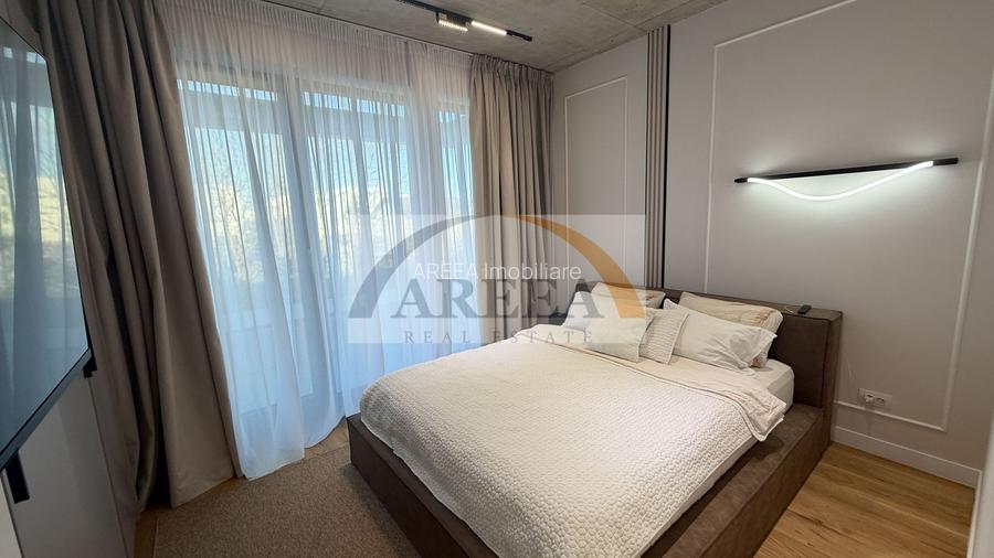 Vila 5 camere complex residential Tunari-complet mobilata - 13