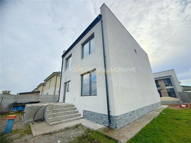 Vila individuala zona centrala / 5 Camere / 3 Bai / Teren 280 mp - 5