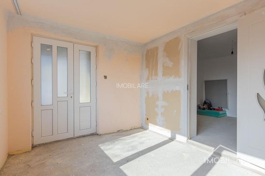 Casă spațioasă cu potențial de renovare și personalizare, în Viișoara - 5