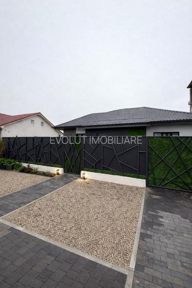 Cumpana- Casa 4 camere la alb+ teren - 3