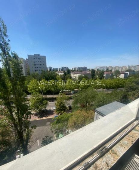 Metrou 1 Decembrie 1918, 3 cam, loc de parcare, bloc reabilitat - 5