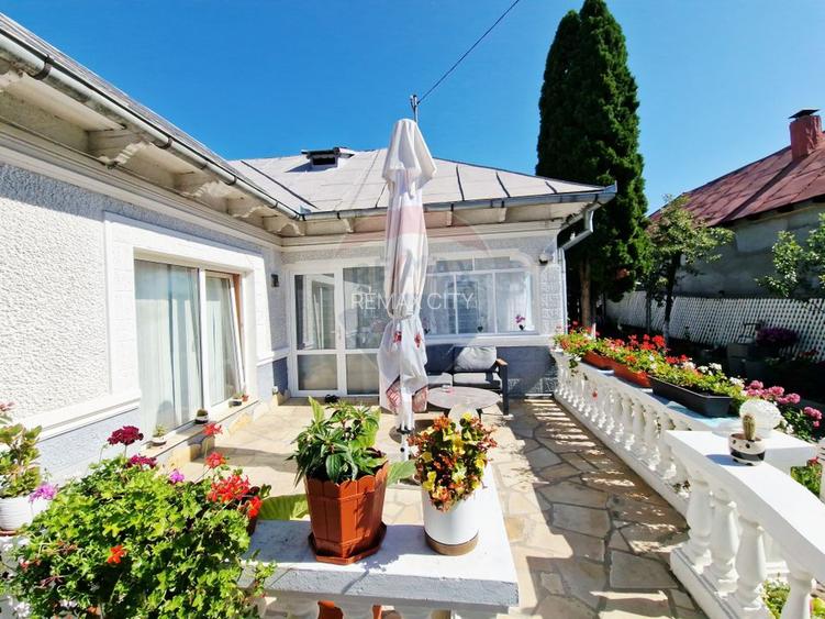 Vand sau schimb cu apartament  2 sau 3 camere si diferenta - 24