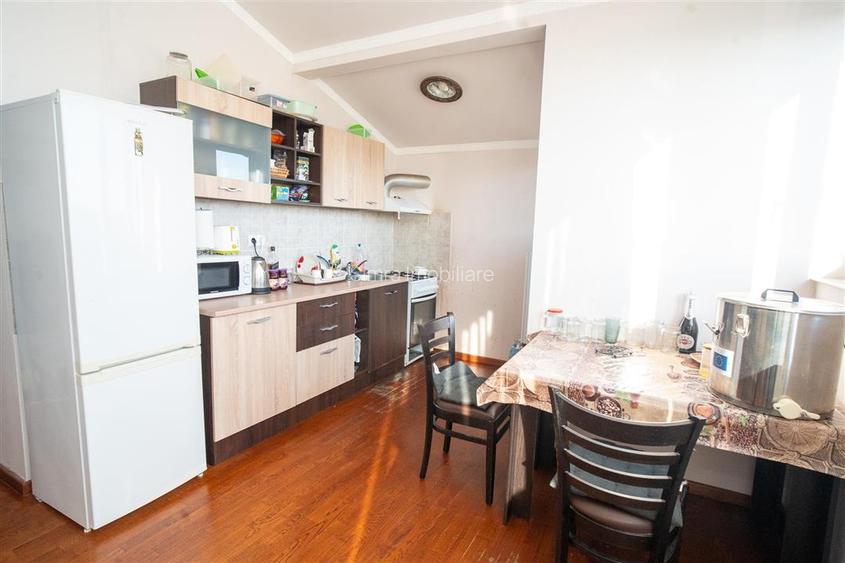 Apartament 3 camere, Orizont Paleu, bloc din 2011 - 4