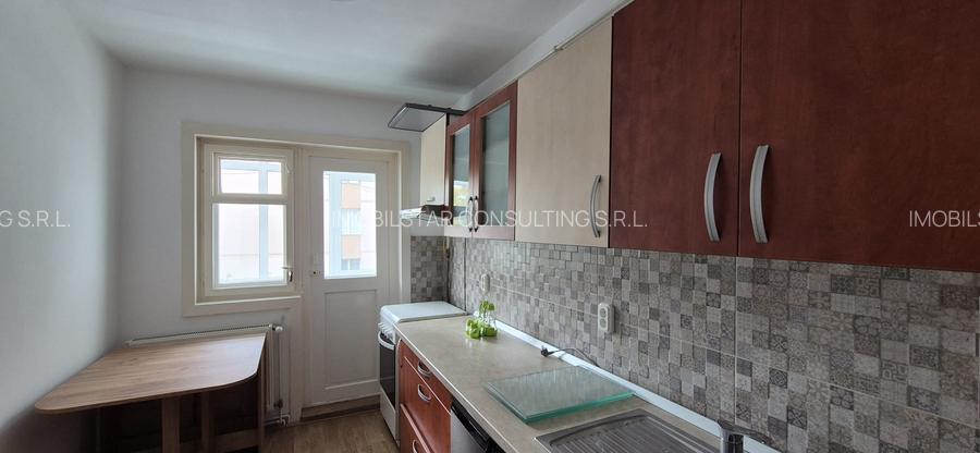 De inchiriat ap 3 camere -Dambu Pietros - cu/fara garaj sub bloc - 2