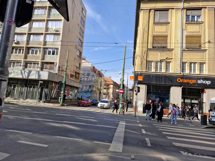 Ultracentral-str.Piatra Craiului langa Opera Romana - 16