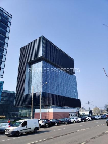 Spatiu de birouri in Cladirea London, zona Politehnica - Metrou Petrache Poenaru - 2