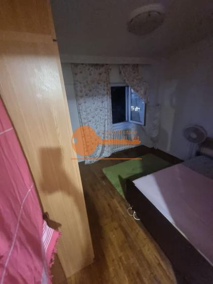 Apartament cu 3 camere in zona Crangasi