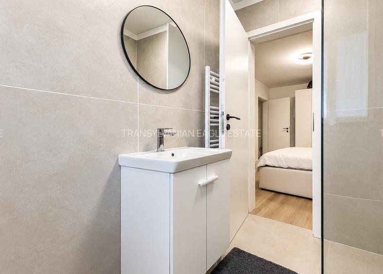 Apartament deosebit cu vedere spre Lacul Chios | Parcul Central - 13