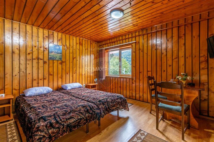 Vilă/Pensiune de vânzare în Sinaia – 450 mp, lângă Castelul Peleș - 12