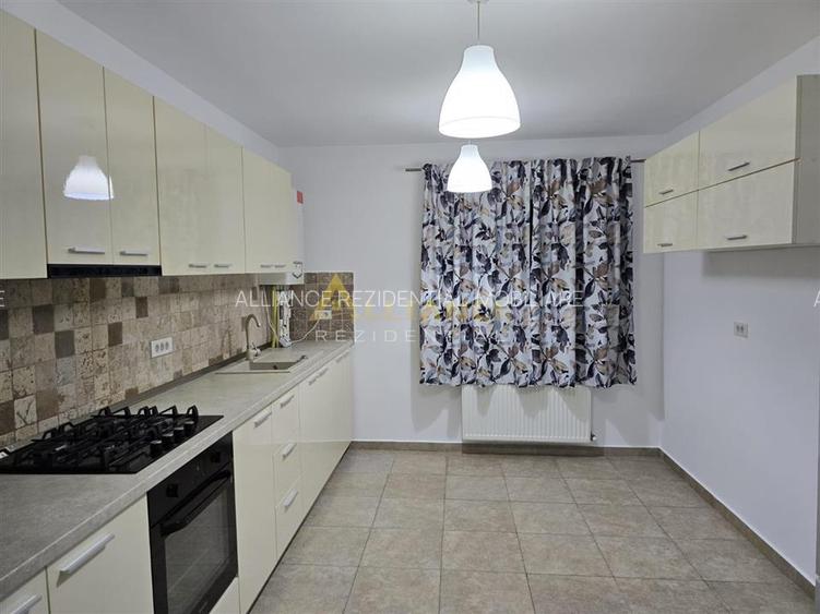 Casa mobilata si utilata- 4 camere - 2 bai - 350mp teren - 11