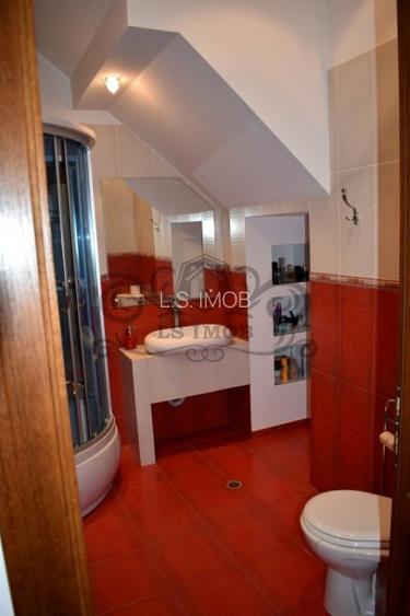 Vand casa deosebita ,cu 9 camere in Centrul Istoric Brasov - 5