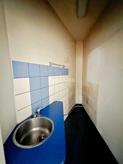 Semicentral - Podu Ros, spatiu comercial Parter + Etaj, amenajat - 9