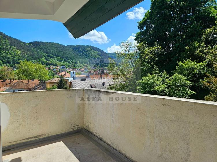 Casa deosebita cu 6 camere in  Centrul Brasovului - 210 mp - 20