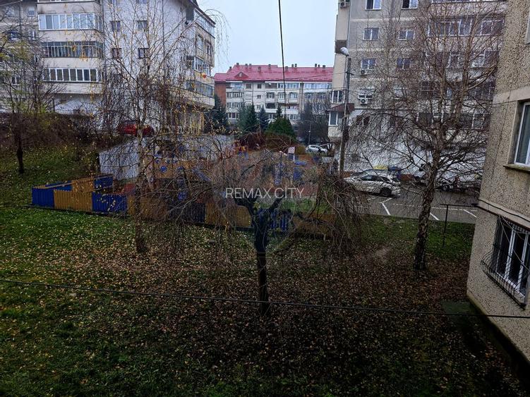 Apartament cu 4 camere de vânzare în zona Calea Romanului - 38