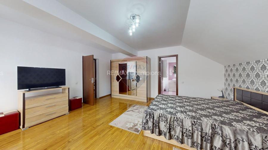 Casă de vacanță/Pensiune | Bran | 728 mp curte - 9