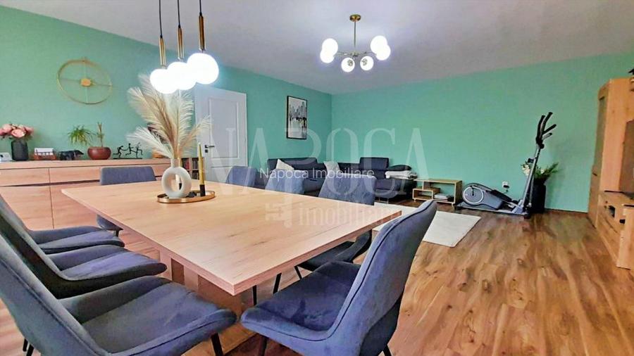 Casa 8 camere de vanzare in Luna de Sus - 2