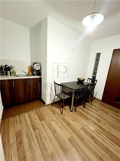 LIPOVEI - 3CAMERE - RENOVAT - AC - ETAJ 2 - BLOC ANVELOPAT - ZONA LINISTITA - 9