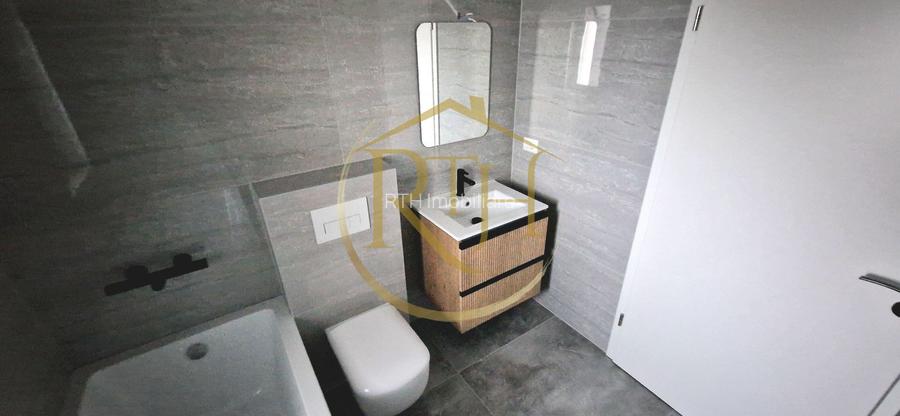 Duplex de vanzare cu 4 camere,2 bai,250 mp teren-Mosnita Veche zona Centrala. - 16