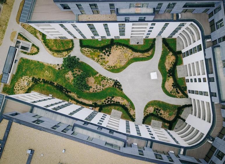 ISHO Riverside U2, Penthouse exclusivist, aparte compartimentat, Vedere la Bega - 3