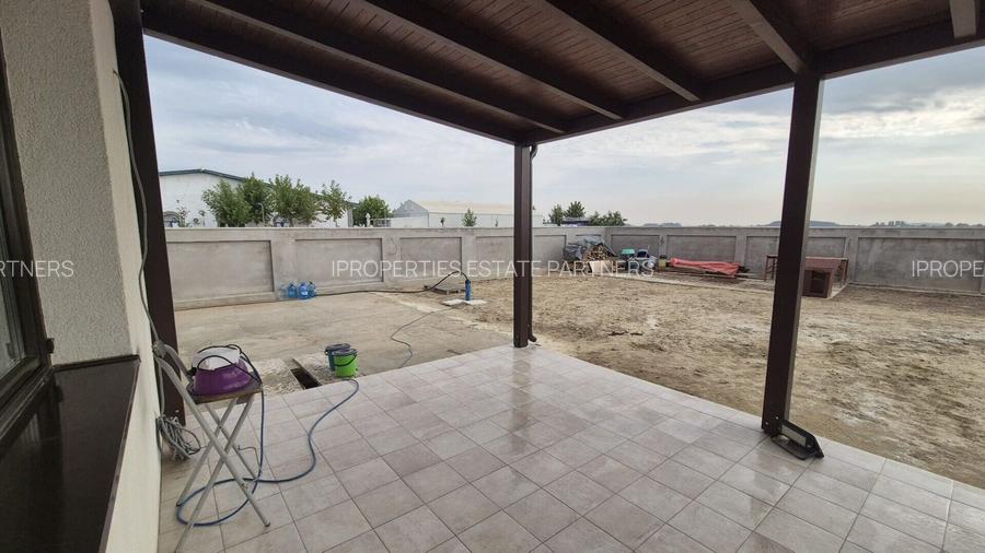 Casa de vanzare Comuna 1 Decembrie - 6