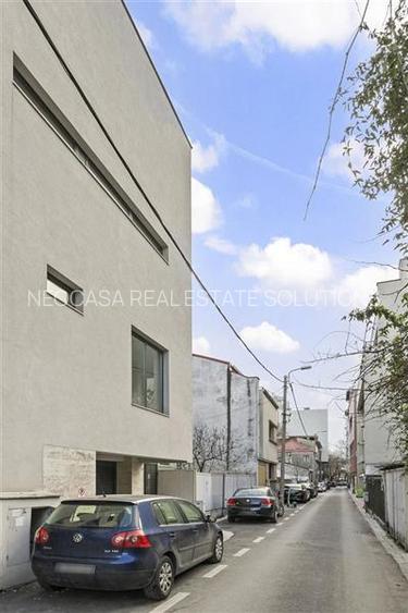 VILA SPLENDIDA DE VANZARE // LIVING DE 75 MP // 100 MP TERASE - 4