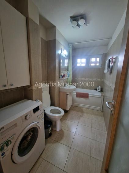 Lângă facultatea Medicină si Prefectură-str Nicolae Iorga etaj 3- mobilat - 18