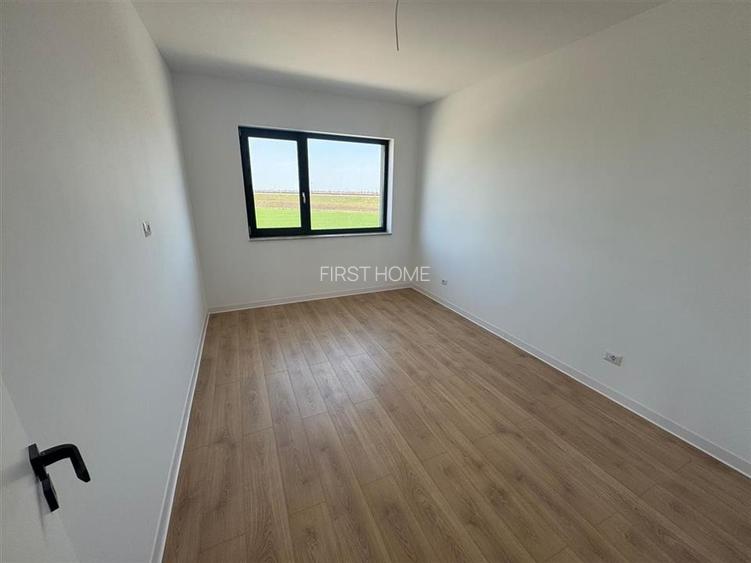 Ap 2 cam, etaj 1, terasa proprie 100 mp, complex Ozone, comision 0% - 10