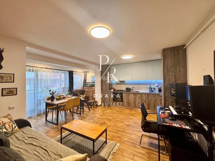 Apartament 2 camere, 50mp, terasa, garaj, mobilat complet, LIFT,zona Metro-Vivo! - 2