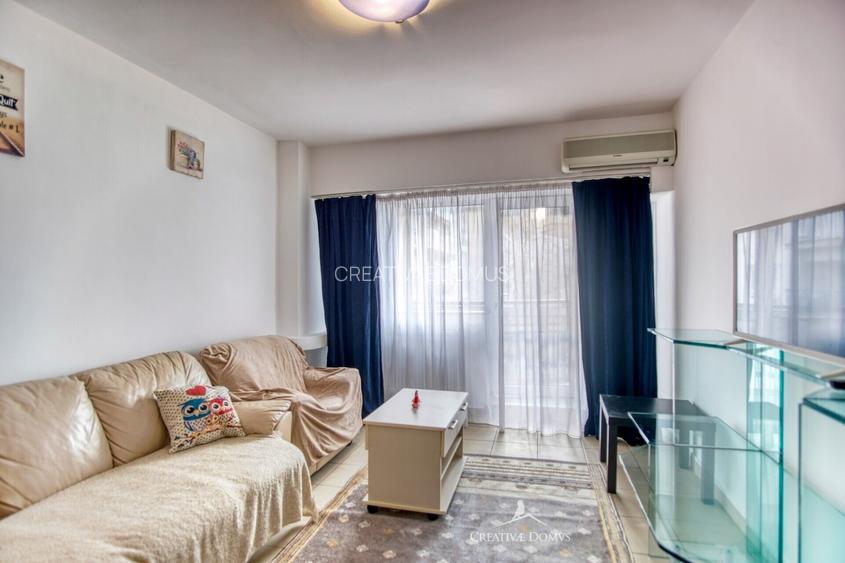 Bulevardul Unirii - Apartament cu doua camere - 2