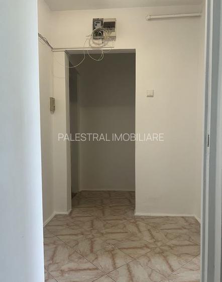 Apartament 2 camere Centru -Civic,etajul 1,liber,82000 Euro neg - 6