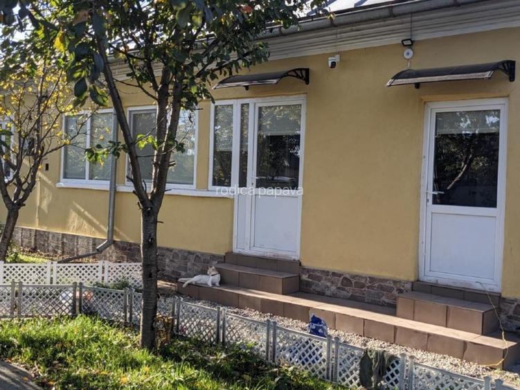 Proprietar,casa renovata ,teren 2000 mp deschidere 113 m,Farcasele Olt - 4