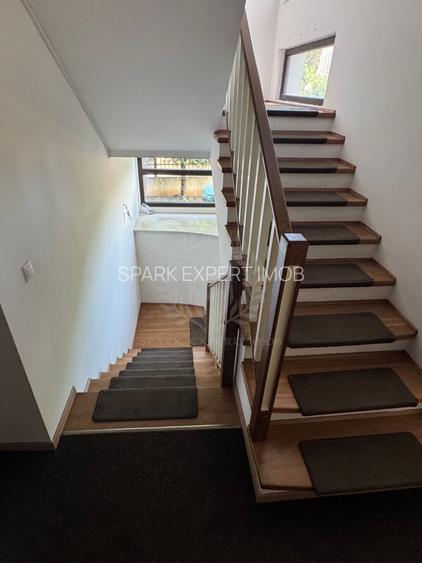 RESEDINTA//CLINICA //BIROURI// ANA IPATESCU// PLOIESTI - 13