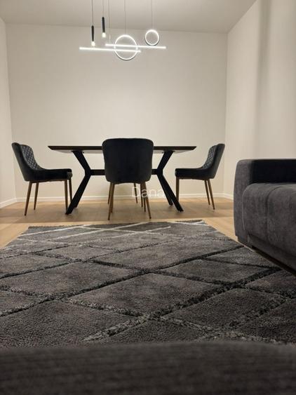 2 camere spatioase decomandate 58 mp  Coresi Kasper, moilat complet, parcare  - 2