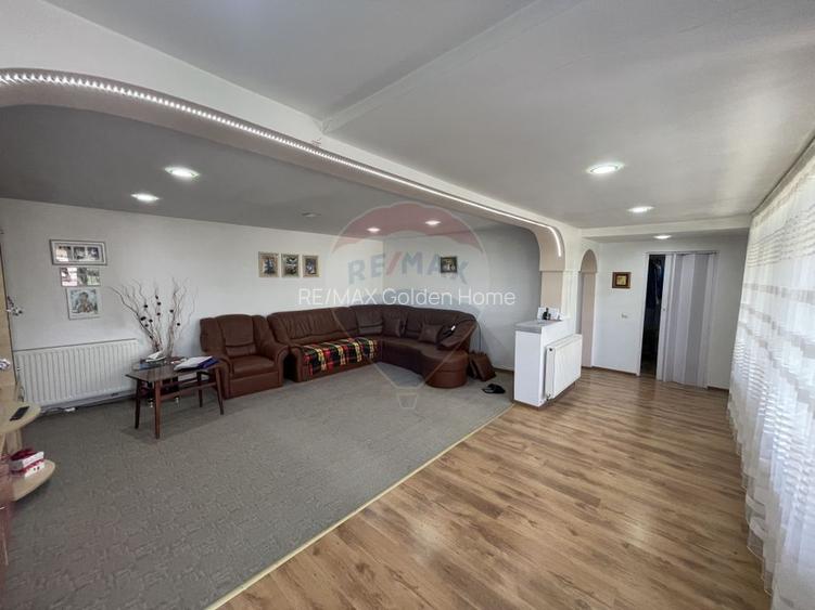 Casă de vanzare sat Rosioara - 13