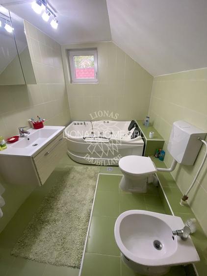 Casa 210 mp-garaj-curte amenajata-panouri solare-Ghinda - 5