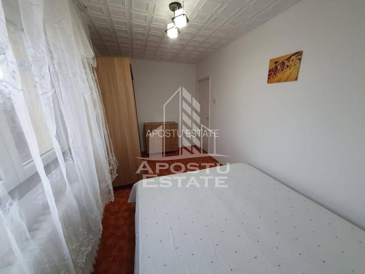 Apartament cu 2 camere, semidecomandat, etajul 2, zona Sagului - 4