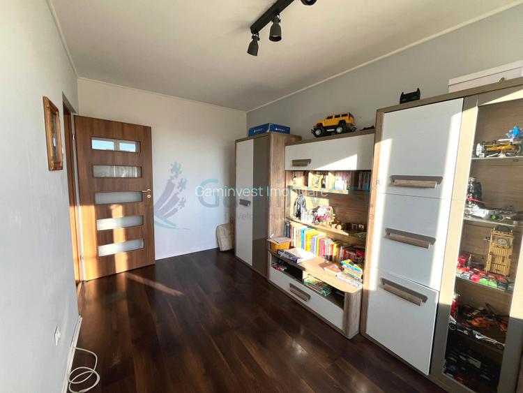 Apartament de vanzare in Oradea cu 4 camere, Splaiul Crișanei - 6