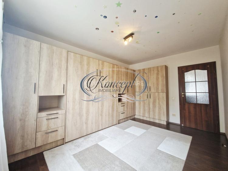 Locuinta la cheie, renovata, cu balcon si parcare, strada Tineretului - 13