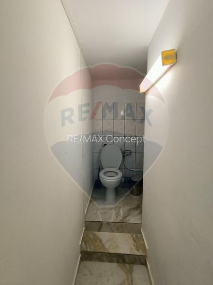 Spațiu comercial de închiriat - 31