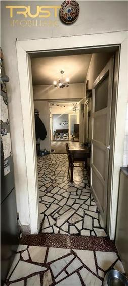 3 camere l Central l 110 MP