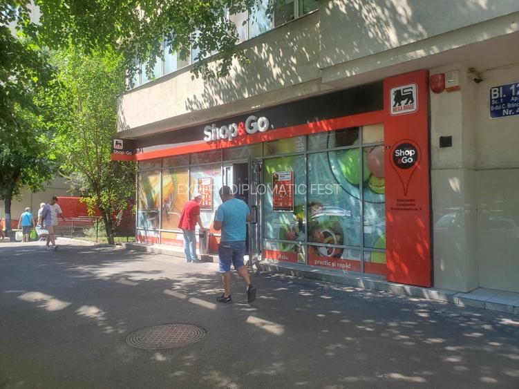 BRANCOVEANU - ORASELUL COPIILOR  metrou, 140 mp, pret 4500 euro/luna, parter - 6