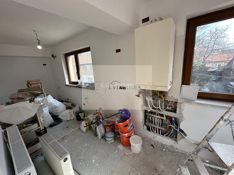 4 camere/ 2 bai / 119 mp/ parcare in curte / zona strazii Bucuresti - 14