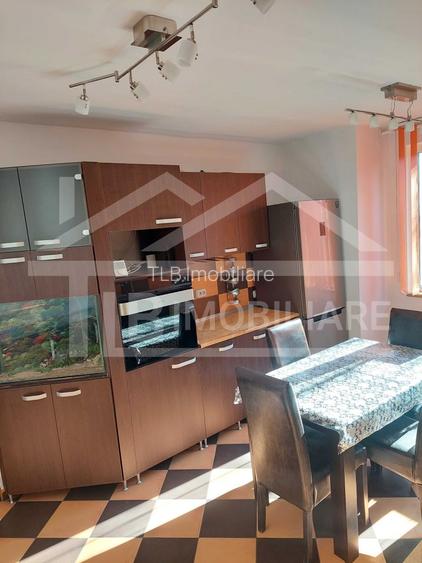 Apartament cu 2 camere, 50mp, decomandat, Zona Fortuna - 2