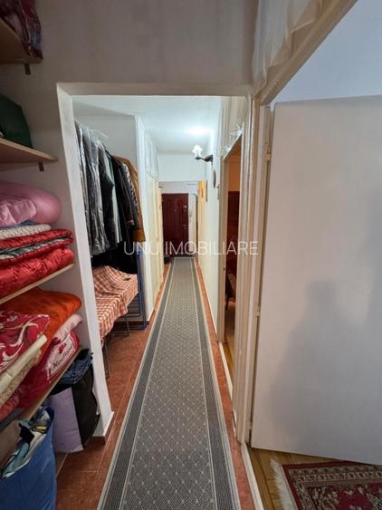 3 camere decomandat 2 bai 77mp etaj 3 zona nicolina lidl prima statie - 5