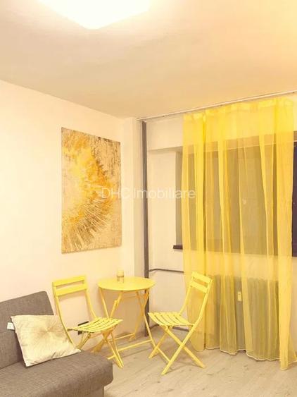 Garsoniera zona Panduri metrou Academia Militara - 3