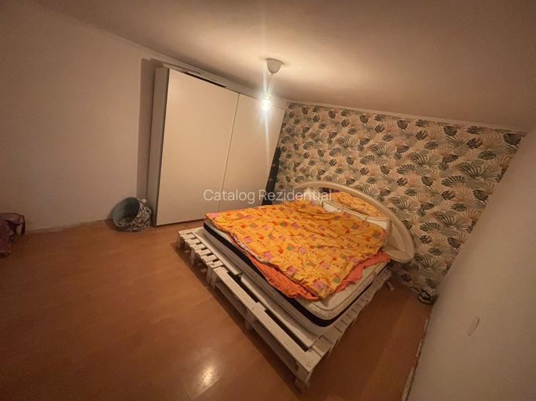 Casa de vanzare cu 4 camere (P+M) in zona Cartier 23 August-Hala Laminor - 5