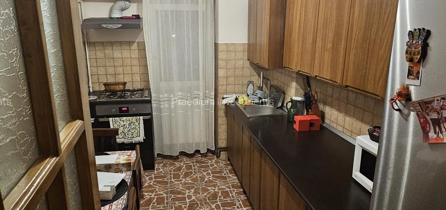Apartament 3 camere pe Izlazului - 2